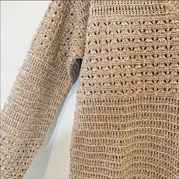 DKNY | Grey/Beige V-Neck Knit Pullover Sweater - Picture 3 of 6